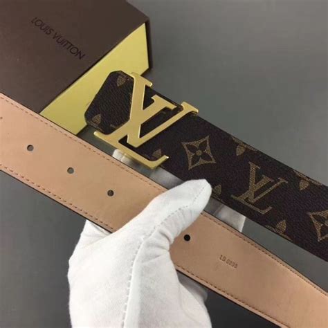 Louis Vuitton unisex belt